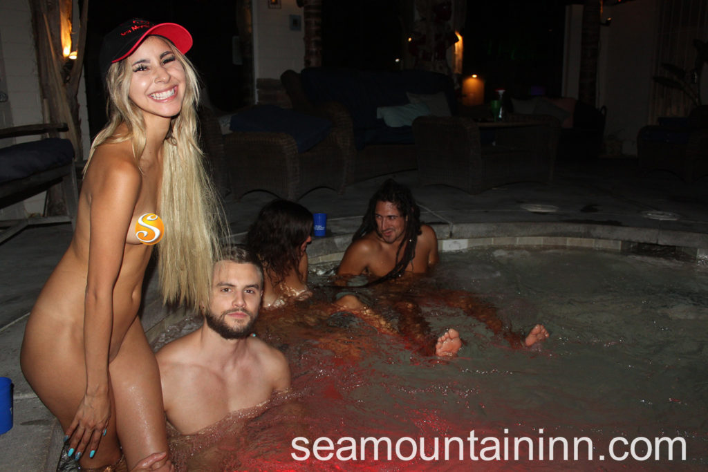 Sea Mountain Nude Lifestyles Spa Resort 760-251-4744