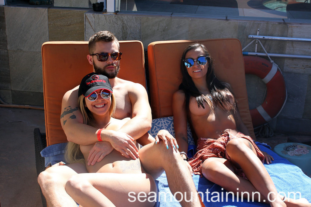 Sea Mountain Nude Lifestyles Spa Resort 760-251-4744